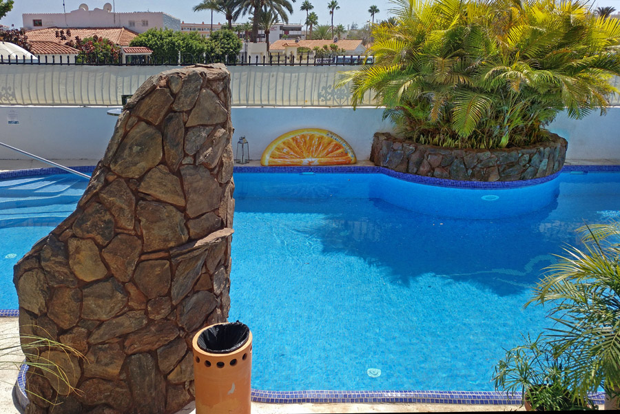 ducha redonda y la plataforma de plantas 