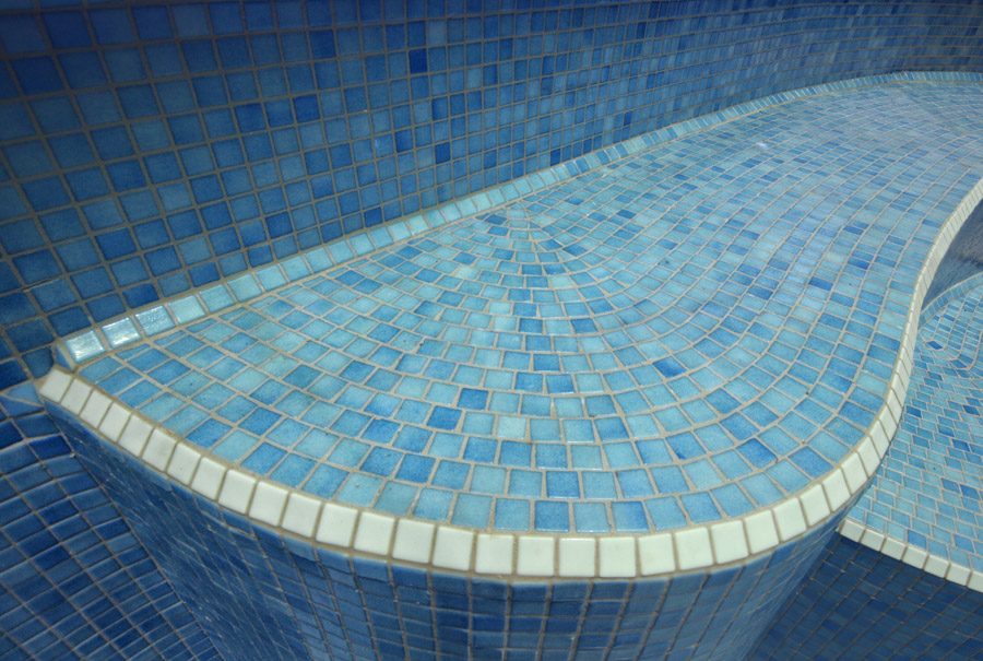 borde del escalon redondo