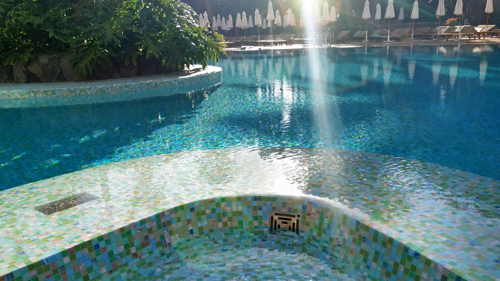 Rundung der Überlaufrinne