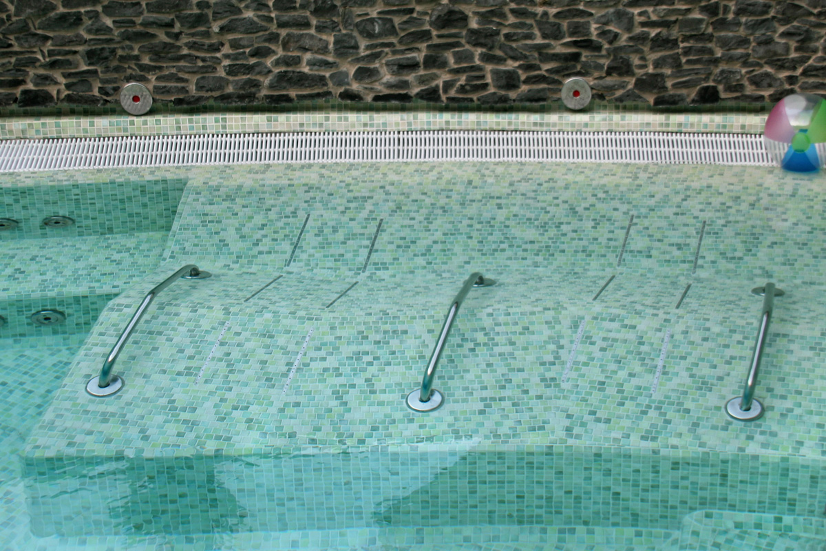 Sprudelliegen Mosaik