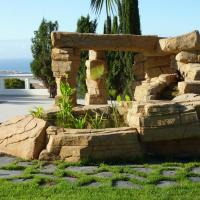 Wasseranlage Mit Kunstfelsengrotte 2 20170609 1887662592