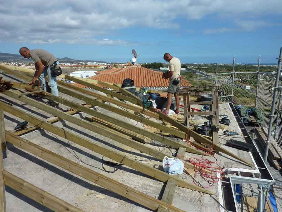 Reconstruccion tejado